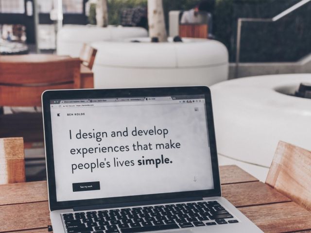 The Benefits of Hiring a Professional Web Designer